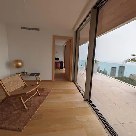 Vista Palace, Bnbrickeys *