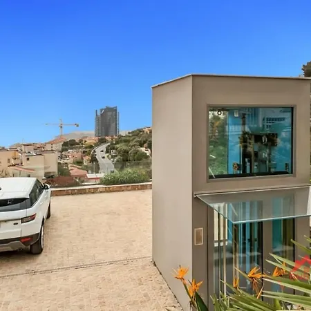 Villa Vista Palace, Bnbrickeys