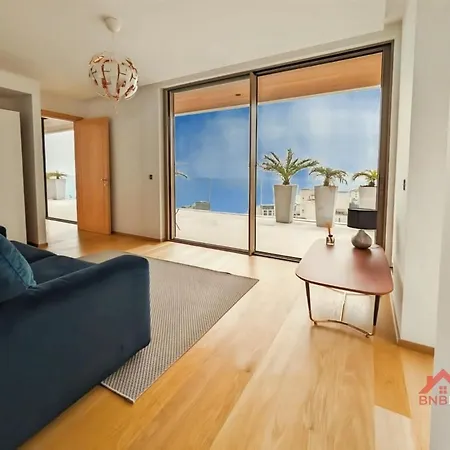 Villa Vista Palace, Bnbrickeys *